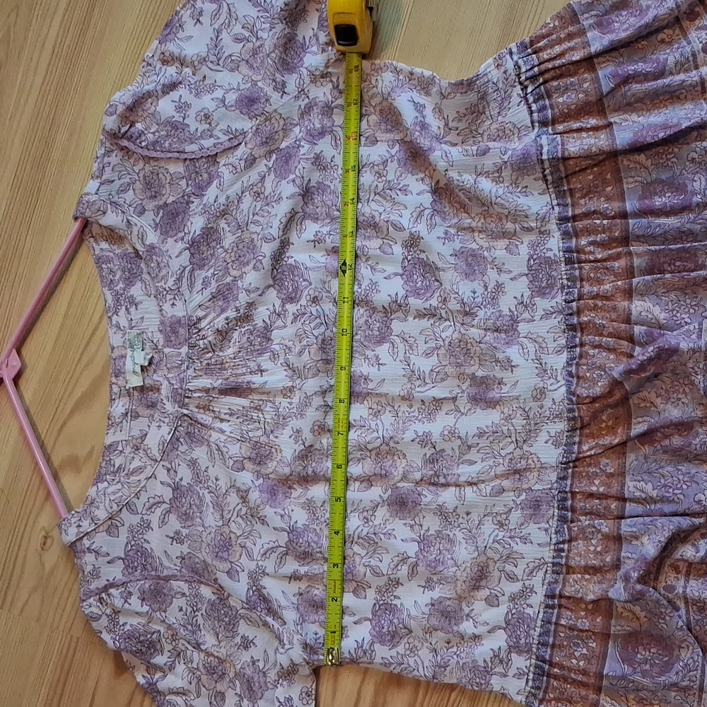Mystree Blush Floral Top - Picture 6 of 7